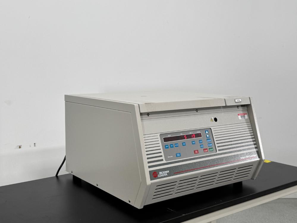 Beckman Coulter Allegra 25R Refrigerated Benchtop Centrifuge with Digital Control