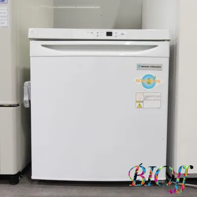 Nihon Freezer GX-821HC -28 °C Compact Laboratory Freezer, 69 L