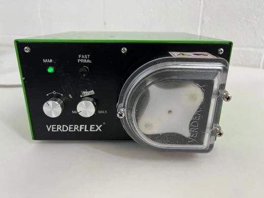 Verderflex EV1500 Benchtop Peristaltic Pump with Manual Speed Control and Cycoloy Pumphead-cover