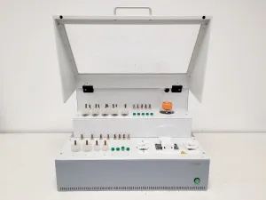 Illumina Genome Analyser IIx System with PEM IIX and Cluster Station for High-Throughput DNA Sequencing, 17 of 39