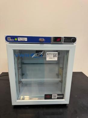 VWR HCUCFS0104G Benchtop Laboratory Refrigerator with Digital Temperature Control-cover