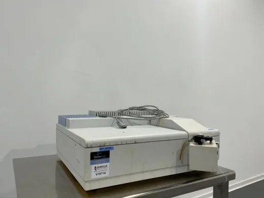 PerkinElmer Lambda 35 Dual-Beam UV/Vis Spectrophotometer with Fiber Optic Connectivity