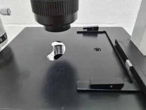 Hund Wetzlar Wilovert Inverted Microscope with Objectives, 21 of 43