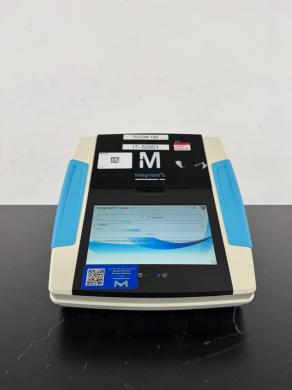Millipore Integritest 5 Filter Integrity Tester with Touchscreen and Built-in Printer-cover