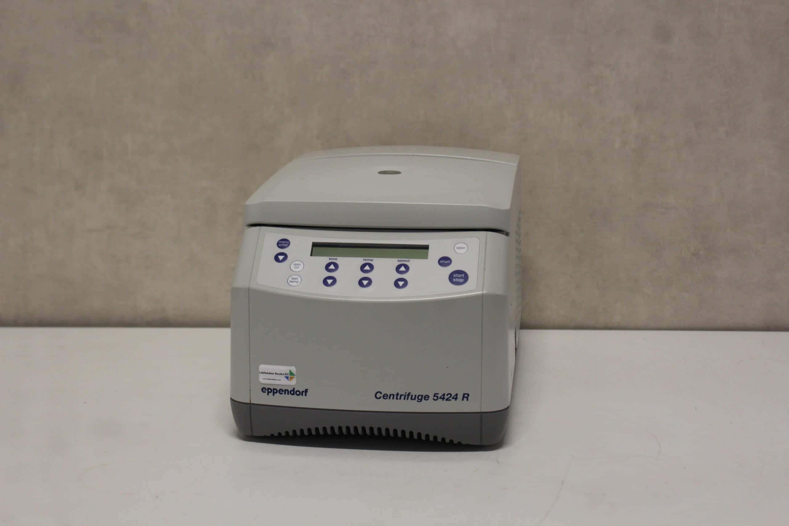 Eppendorf 5424R Refrigerated Centrifuge