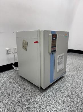 Thermo Fisher Scientific HERAcell 150i CO2 Incubator with Digital Control Panel-cover