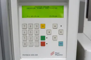 Paar Physica UDS200 Rheometer and Universal Dynamic Spectrometer, 3 of 9