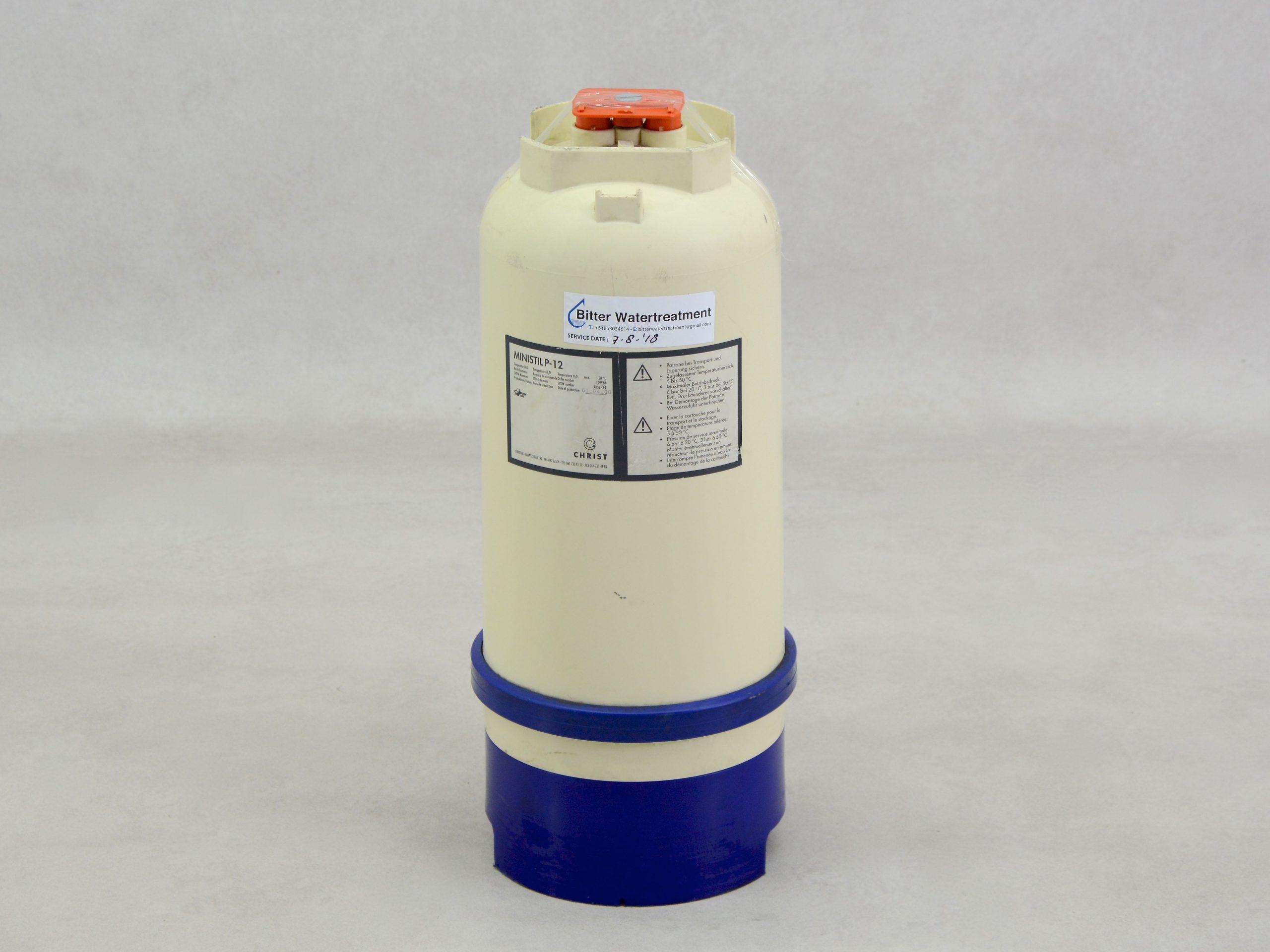 Christ P12 Ion Exchange Demineralised Water Cartridge for Laboratory Use