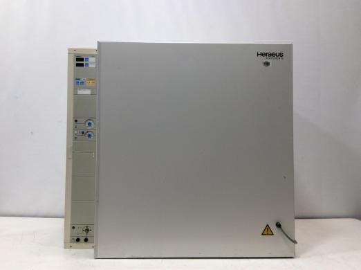 Heraeus BB 6220 Gas Jacketed CO2 Incubator with 220L Capacity and Advanced Temp Control System-cover