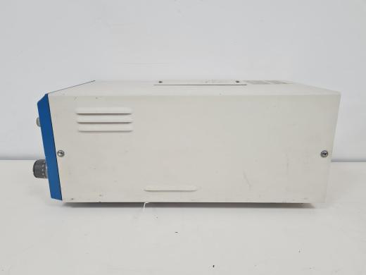 Merck Hitachi F-1050 Fluorescence Spectrophotometer Lab-cover