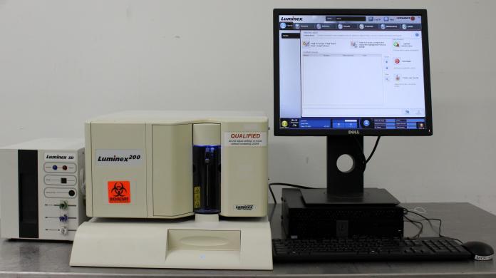 Luminex 100/200 Multiplex Flow Cytometry Analyzer with Computer Included-cover