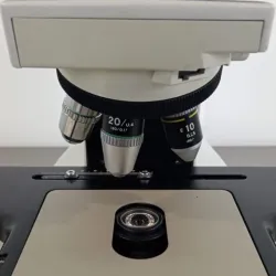 Leica DM2500 Trinocular Microscope, 7 of 16