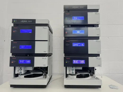 Dionex UltiMate 3000 UHPLC System with Nano Pumps, Autosamplers & VWD Detector