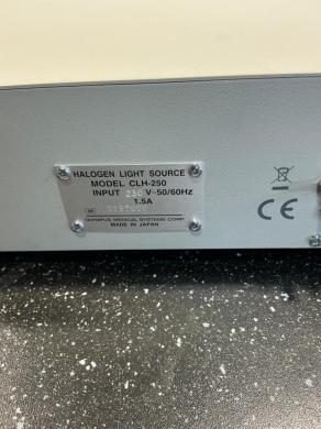 Olympus CLH-250 Halogen Endoscopy Light Source for Medical Imaging-cover