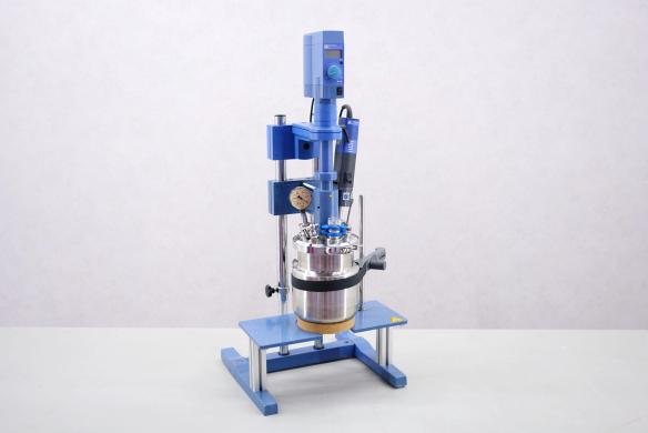 IKA LR-2.ST high viscosity reactor system-cover