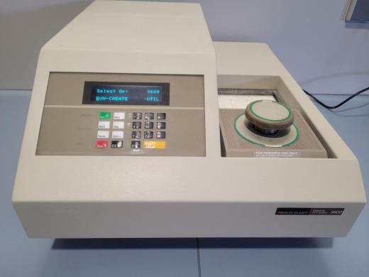 Perkin Elmer 9600 Gene Amp PCR système-cover