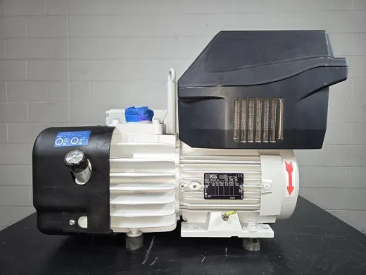 Leybold Sogevac SV65 BIFC Rotary Vane Vacuum Pump 200-240V 50/60Hz