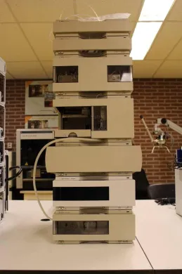 Agilent 1100 HPLC System with Integrated Detector, Agilent Laboratory equipment