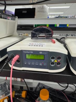 Life Technologies PowerEase 90W PS0090 Electrophoresis Power Supply with Digital Control-cover