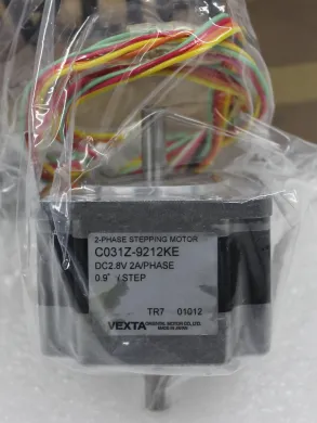Vexta C031Z-9212KE 2-Phase Stepping Motor for Bioreactor Impeller with 0.9° Step Angle