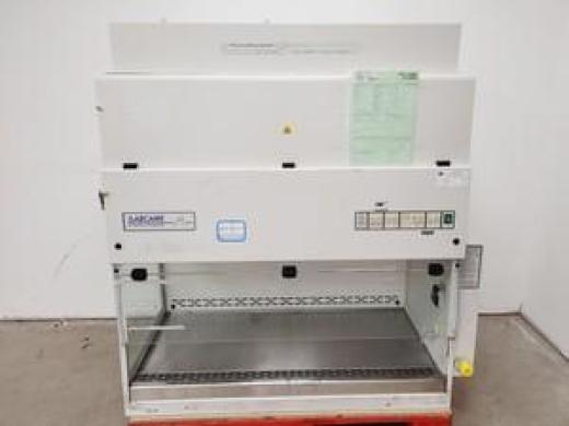 Labcaire Model SC12R Recirculating Class II Microbiological Safety Cabinet Lab-cover