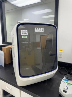 Applied Biosystems QuantStudio 7 Flex Real-Time PCR System with OptiFlex Optics and 384-Well Capability-cover