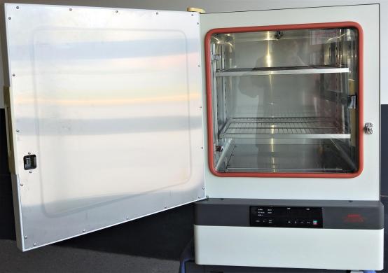 Sanyo MIR-162 Air-Jacketed Incubator, 3.3 Cu-Ft Capacity-cover