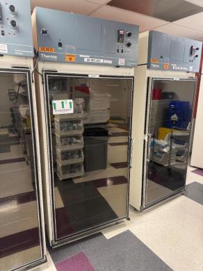 Thermo Scientific Forma Environmental Chamber Model 3920 for Controlled Laboratory Incubation-cover
