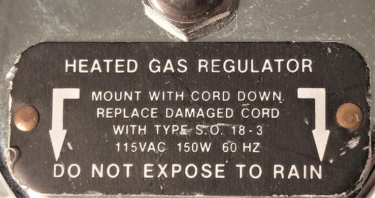 Praxair 3085311 Heated Nitrous Oxide Regulator with CGA 326 Connection-cover