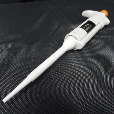 Thermo Finnpipette Digital FN-4500 080 Manual 2-20 µL Single-Channel Micropipette