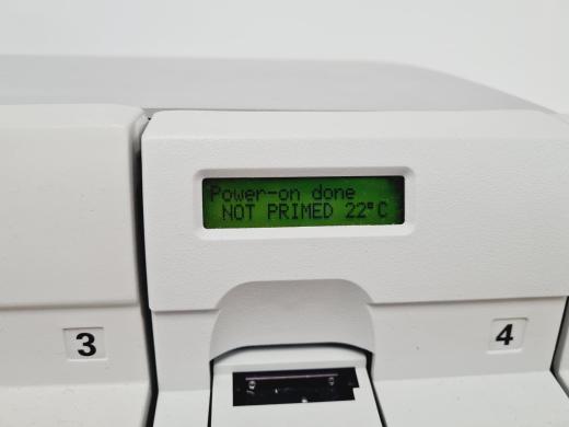 Affymetrix GeneChip Scanner 3000 System with Affymetrix Fluidics Station 450-cover