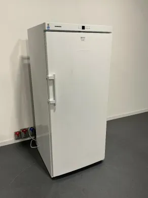 Liebherr G 5216 Index 21B/001 Laboratory Upright Freezer with Digital Temperature Control