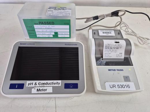 Mettler Toledo SevenExcellence Benchtop pH, Conductivity, and Ion Meter with Integrated Printer-cover