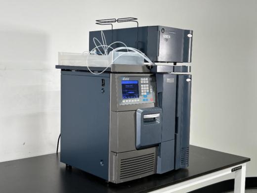 Waters Alliance e2695 HPLC System-cover