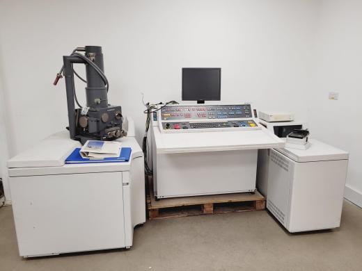 Cambridge Instruments Stereoscan 360 SEM Microscope System-cover