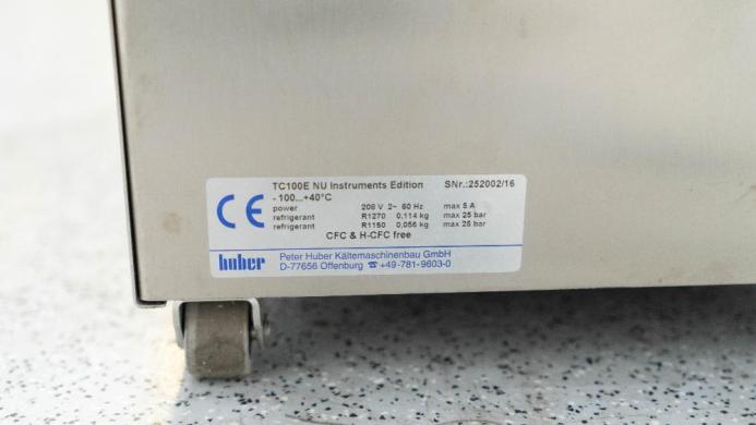 Huber TC100E Immersion Cooler for Precise Laboratory Temperature Control-cover