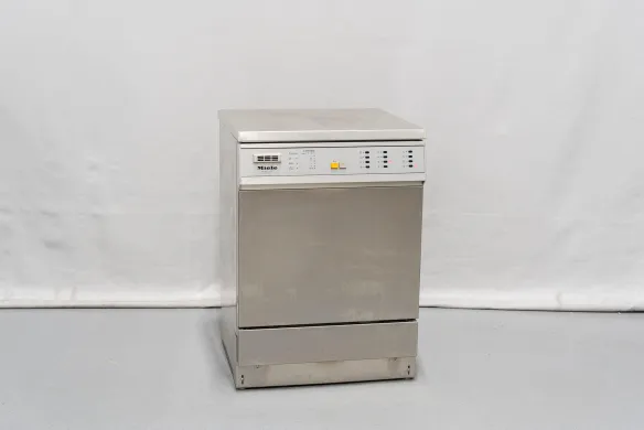 Miele G7783 Laboratory and Medical-Grade Dishwasher