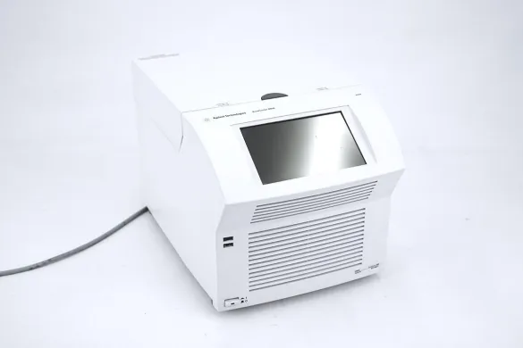 Agilent 8800 SureCycler PCR Thermal Cycler, 96-Well