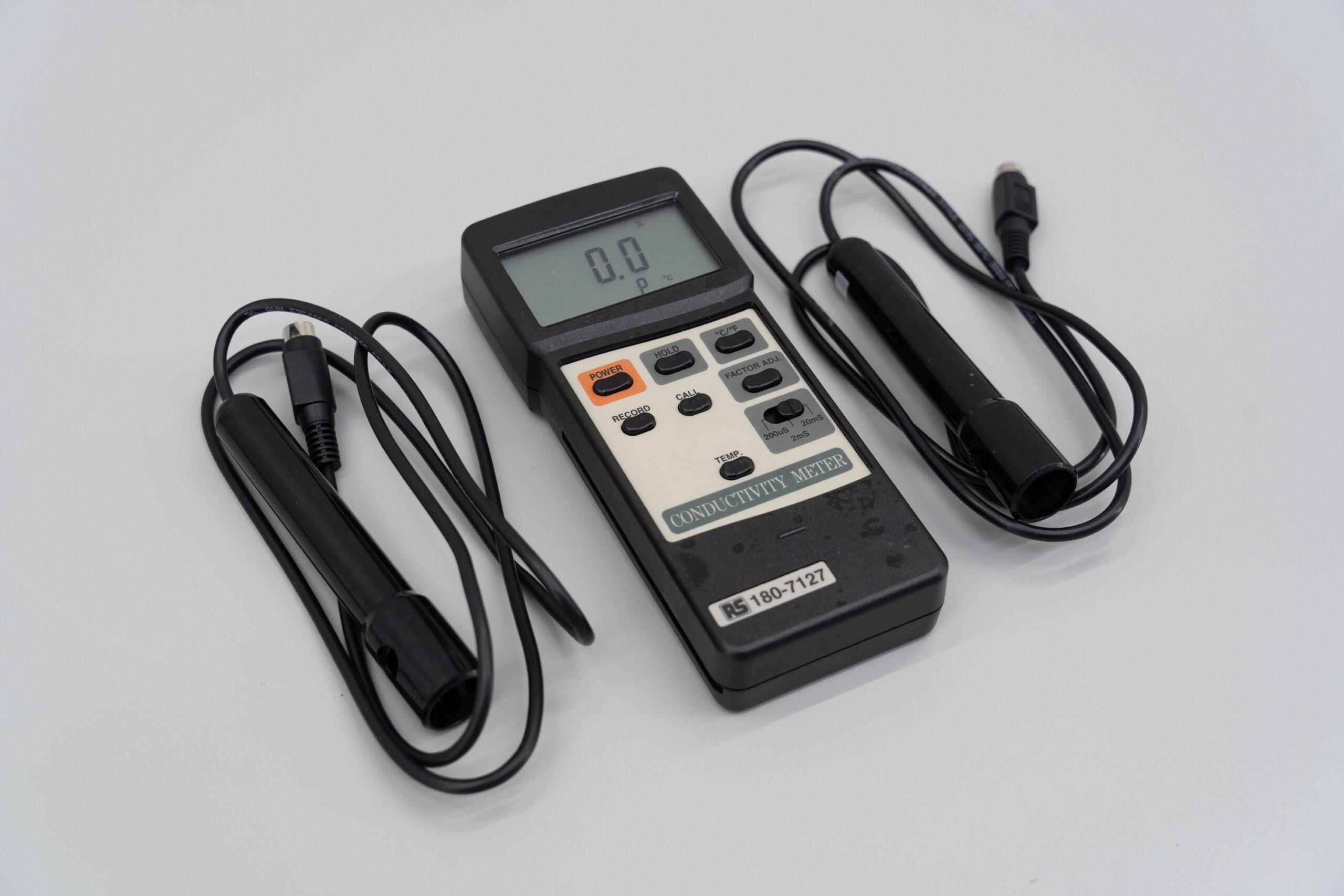 RS Type 180-727 Portable Conductivity Meter