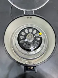 Clay Adams Benchtop Centrifuge for Laboratory Sample Separation, 4 of 4