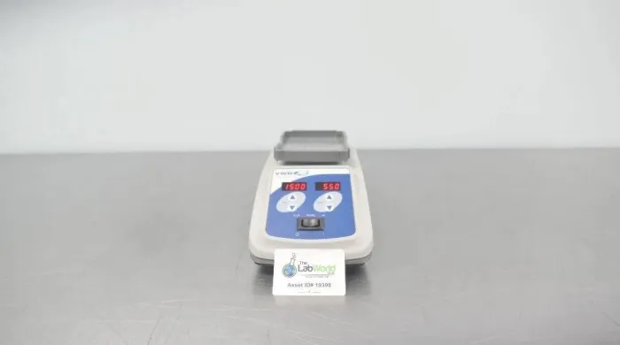 VWR Plate Vortexer Digital Microplate Mixer for 96- and 384-Well Plates