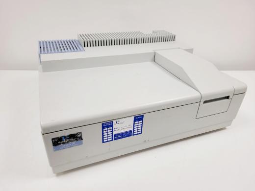 Lambda 35 UV-Vis Spectrophotometer for Analytical and Biotechnological Applications-cover