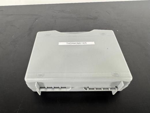 Fisherbrand Traceable Digital Thermometer for Precise Laboratory Temperature Measurement-cover