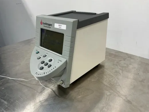 Invitrogen Power Ease 500 Electrophoresis Power Supply with RS-232 and Printer Connectivity