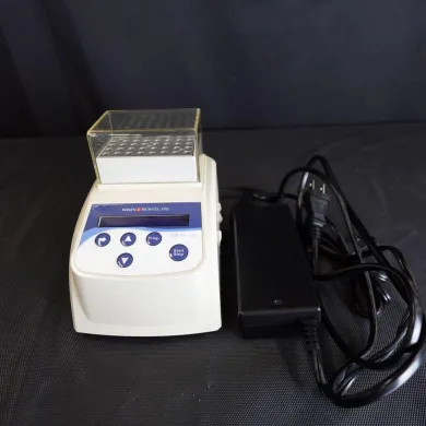 Wakenbtech WKN-9626 MiniT-C Compact Temperature Controller (0–100℃)