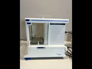 A&D BA-225TE Semi-Micro Analytical Balance with 220g Capacity and 0.01mg Readability, 7 of 16