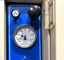 Shel-Lab 1430 Vacuum Oven 1.7 Cu-Ft with Precise Temperature Control and Cross-Flow Ventilation, 3 of 6