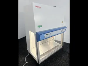 Thermo Scientific Safe 2020 1.2 MSC Class II Microbiological Safety Cabinet, 2 of 12