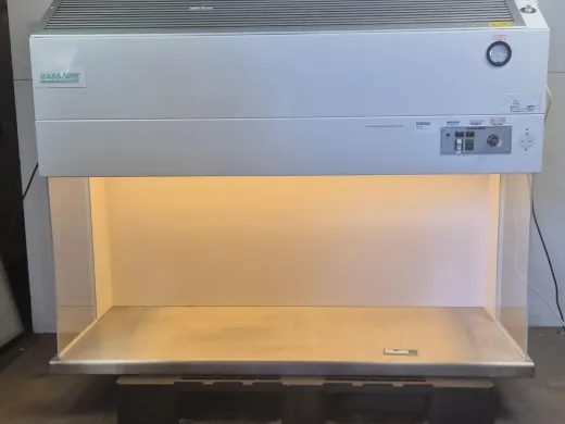 Basair P Range Vertical Laminar Flow Safety Cabinet