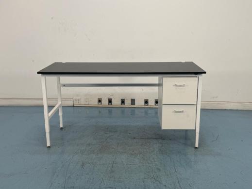 6-Foot Stationary Laboratory Workbench for Laboratory Applications-cover